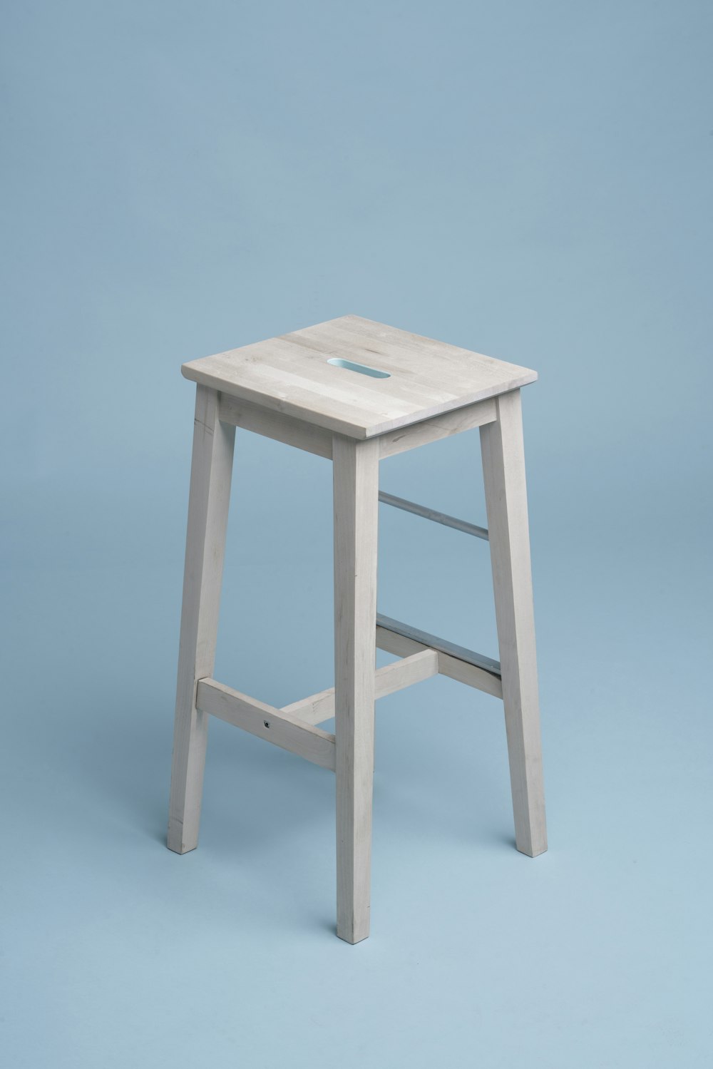 Minimalist Steel-Wood Dining Chairs Production Line