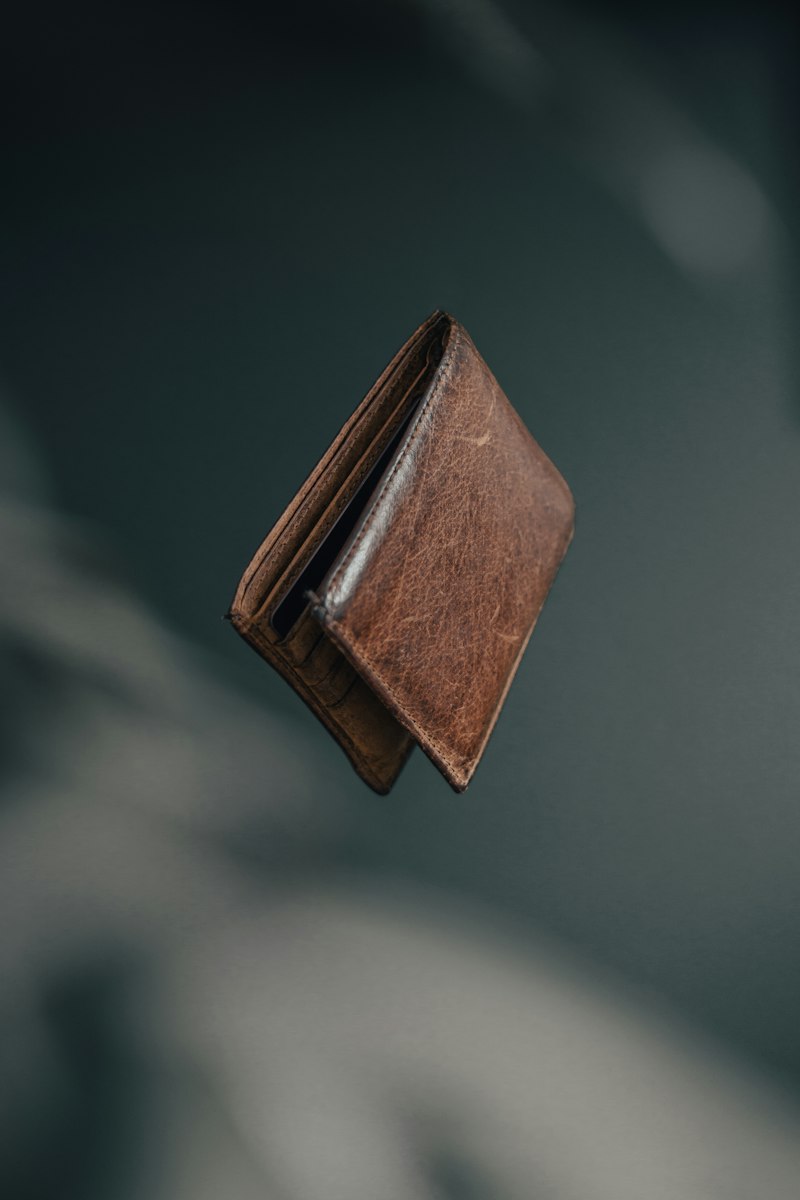 Vintage Distressed Genuine Leather Minimalist Card Wallet